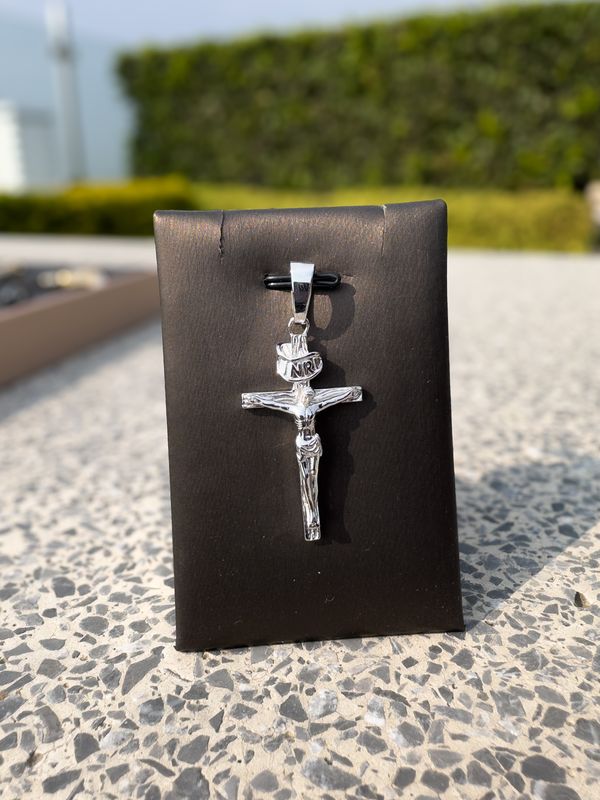 Dije Cruz INRI en Plata italiana 925