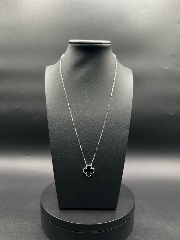 ⚫ Cadena Trébol Negro – Estilo Van Cleef en Plata 925 (15mm / 45cm)