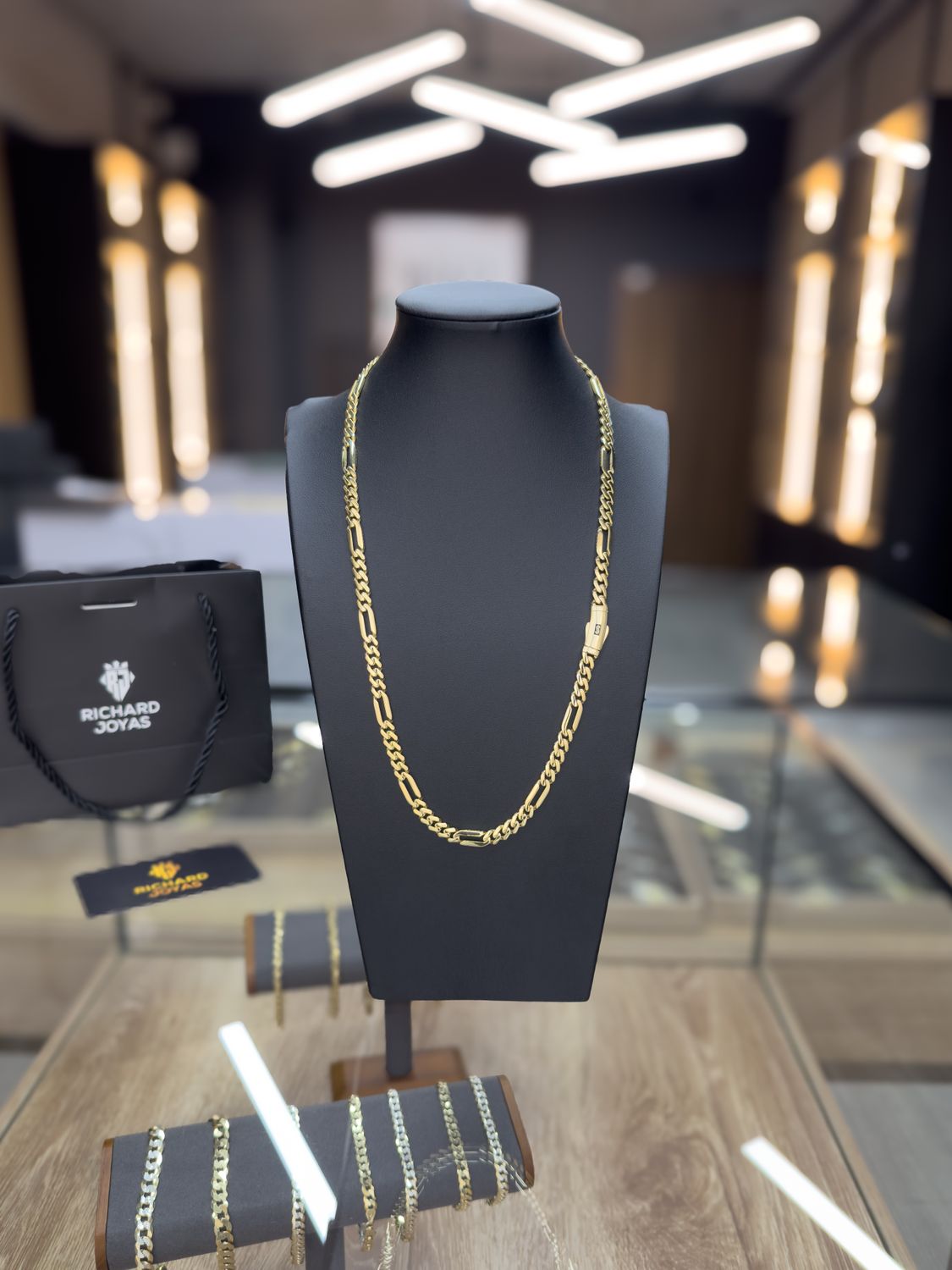 Cadena Mónaco Figaro en Oro 10k – 6.5mm / 55.5cm