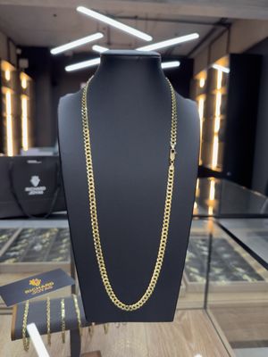 Cadena Cubana Sólida en Oro 10k – 6mm / 65.5cm