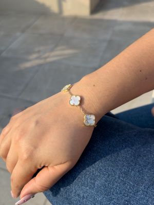 Pulsera Van Cleef con Trébol de Nácar en Oro 10k – 14mm / 18cm
