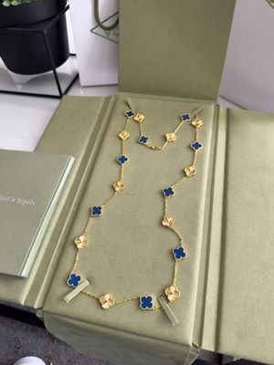Cadena Van Cleef Trébol Dorado y Azul en Plata 925 con baño de Oro 18k – 15mm / 86cm
