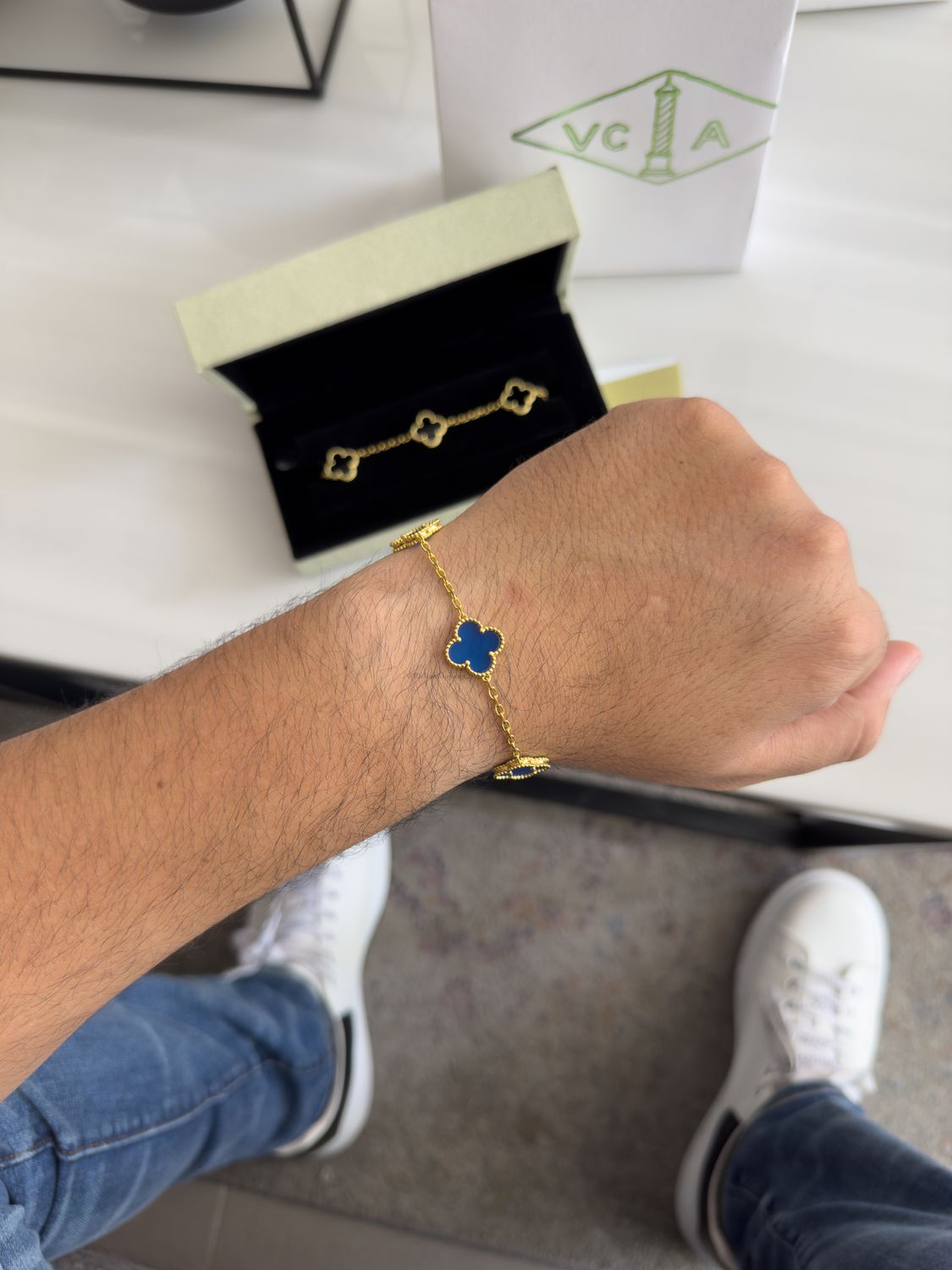 Pulsera Van Cleef Trébol Azul en Plata 925 con Baño de Oro 18k – 15mm