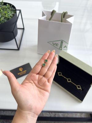 Aretes Estilo Van Cleef &amp; Arpels en Plata 925 con Baño de Oro 18k – Trébol Verde de 9mm