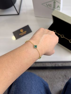 Pulsera Trébol Verde 9mm Estilo Van Cleef en Plata 925 con Baño de Oro 18k – 18cm