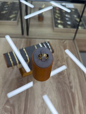 Anillo Tipo Love en Acero Inoxidable – Talla 6