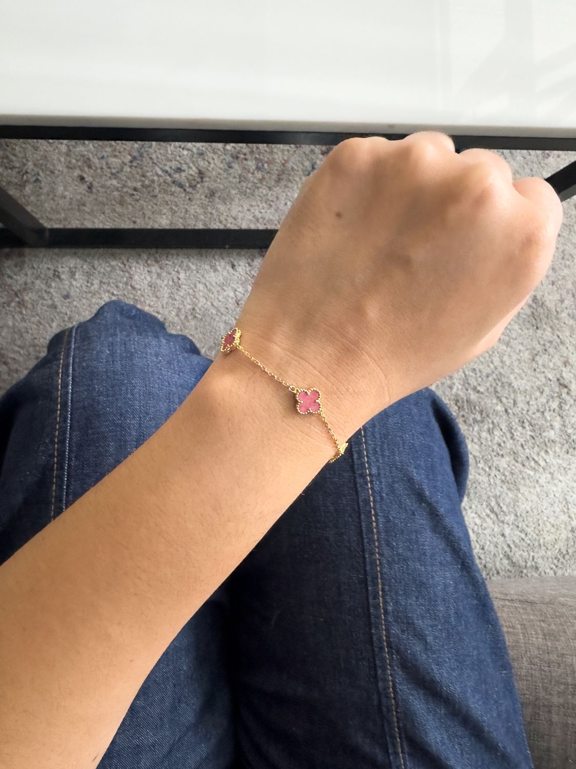 Pulsera Trébol Rosado  9mm Estilo Van Cleef en Plata 925 con Baño de Oro 18k – 18cm *NO INCLUYE CAJA*