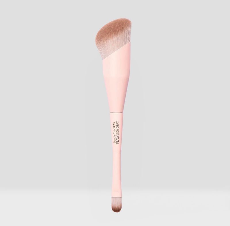 Flawless Stay Matte Dual Ended Foundation Brush - Beauty Creations