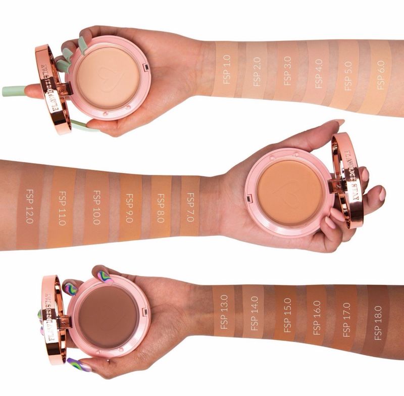Flawless Stay Powder Foundation - Beauty Creations
