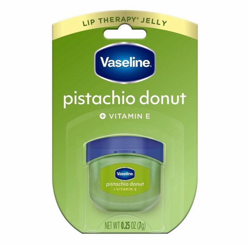 Vaseline Lip Therapy - Pistachio Donut - Vaseline