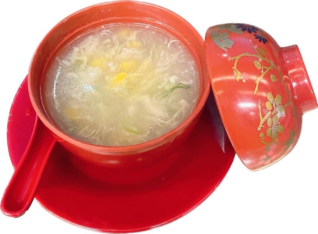 ZUPPE: MISO /  PECHINESE  / CON ASPARAGI E GRANCHIO / POLLO E MAIS/ CON FRUTTI DI MARE