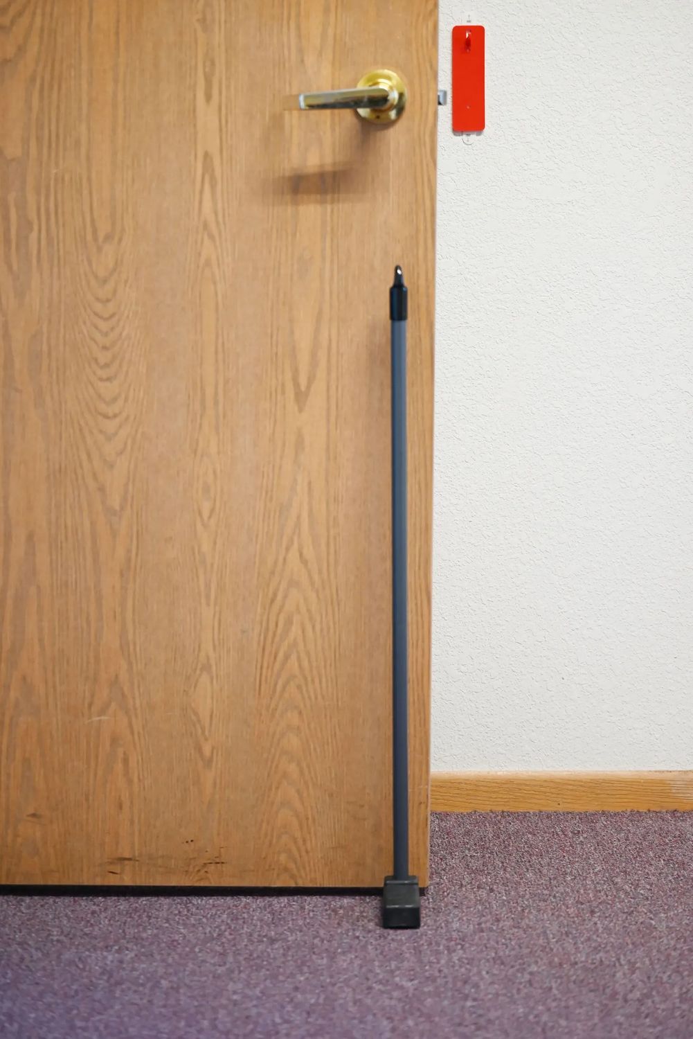 Black base fix handle
