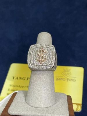 Man  ring   moissanite