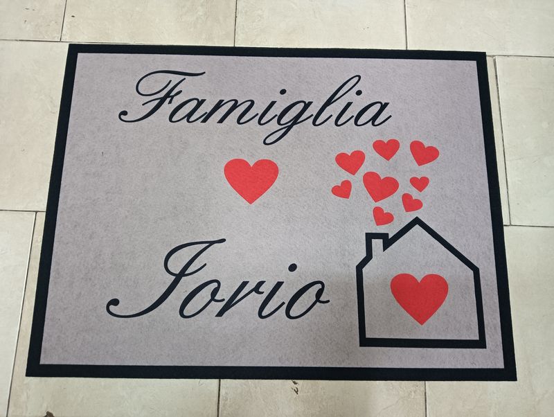 Tappeto personalizzato stampato modello con casetta 60x40
