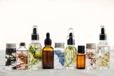 Aguas florales y Aceites esenciales