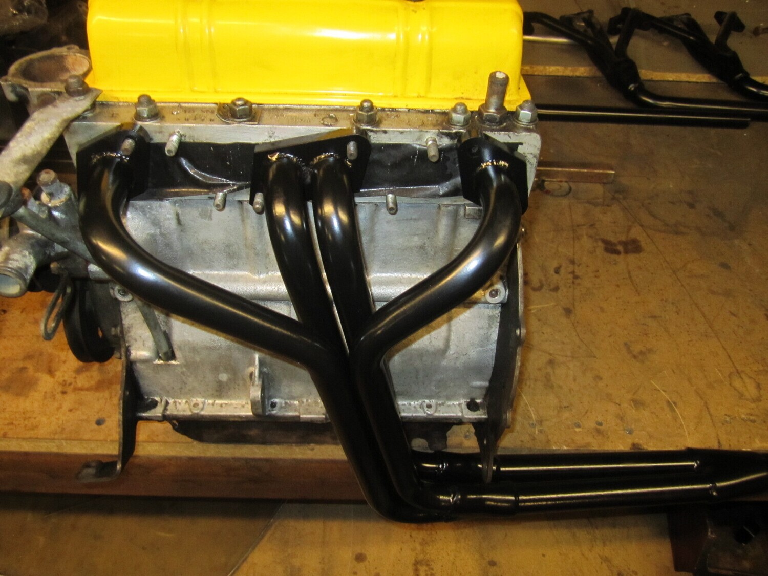 4 into 2 into 1 big bore manifold