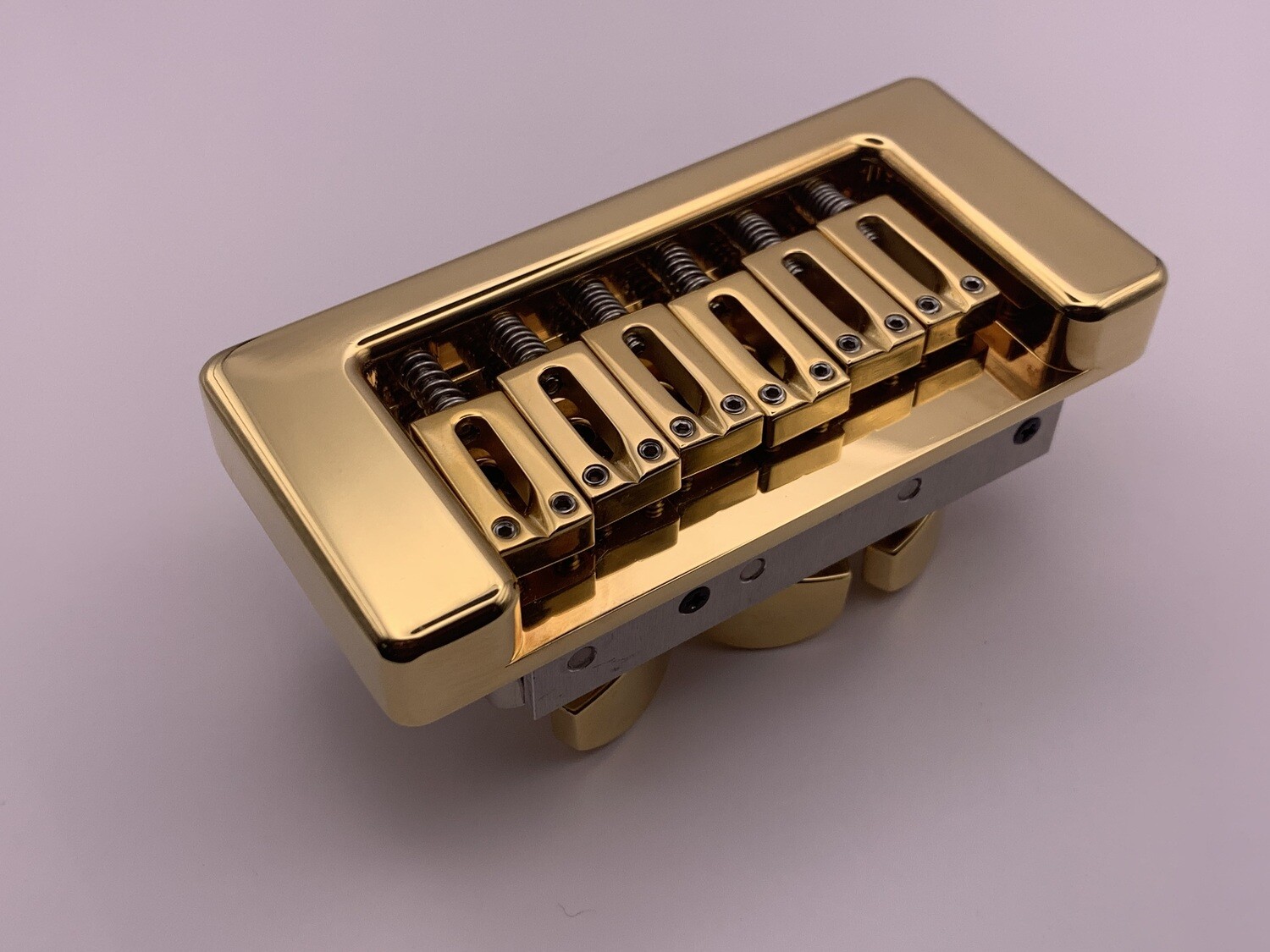 Peachtree Bridge Standard - Gold - Vintage Saddles