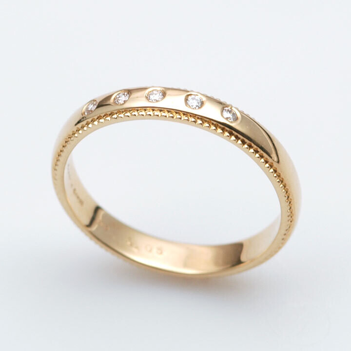 ジュディ・ナロー・5ダイア・リング, バリエーション: 18Kゴールド