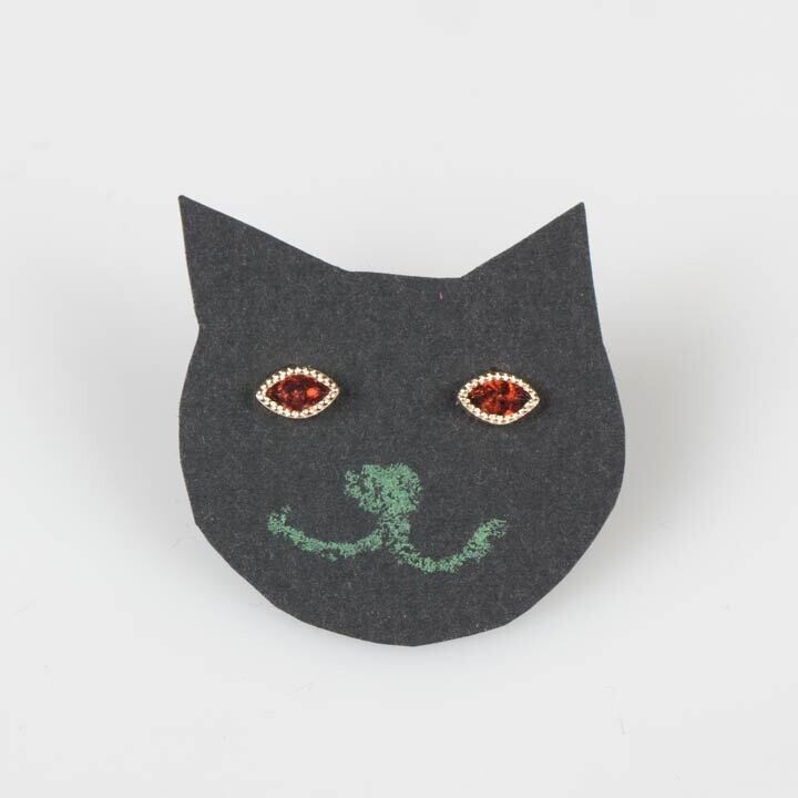 Cat’s Eye・ピアス［ガーネット］