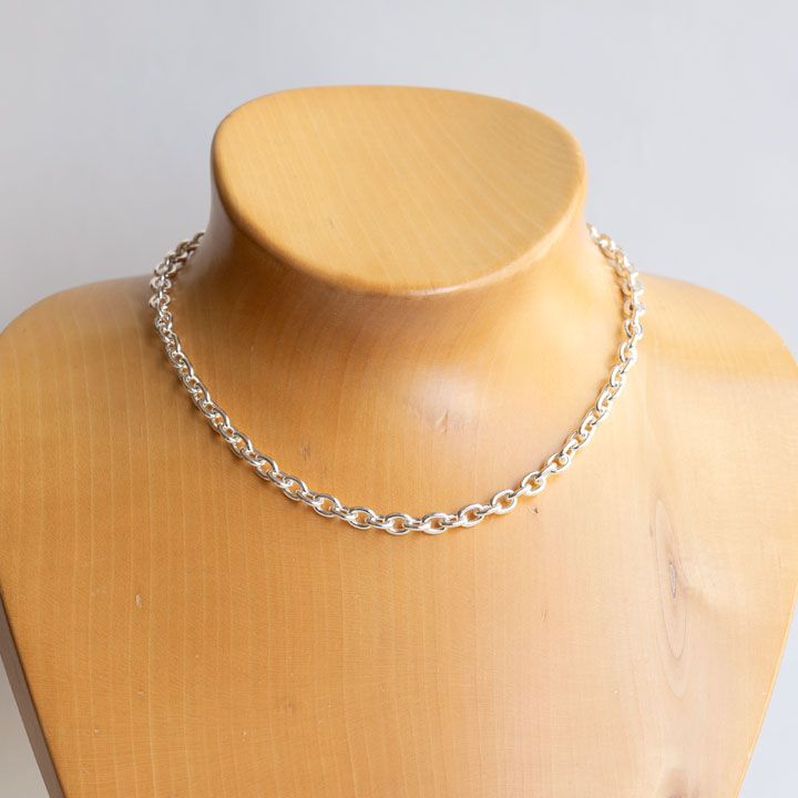 オーバル・チェーン・ネックレス［ショート］