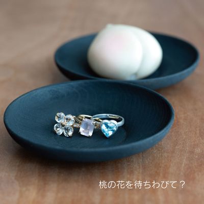 桃の花を待ちわびて？