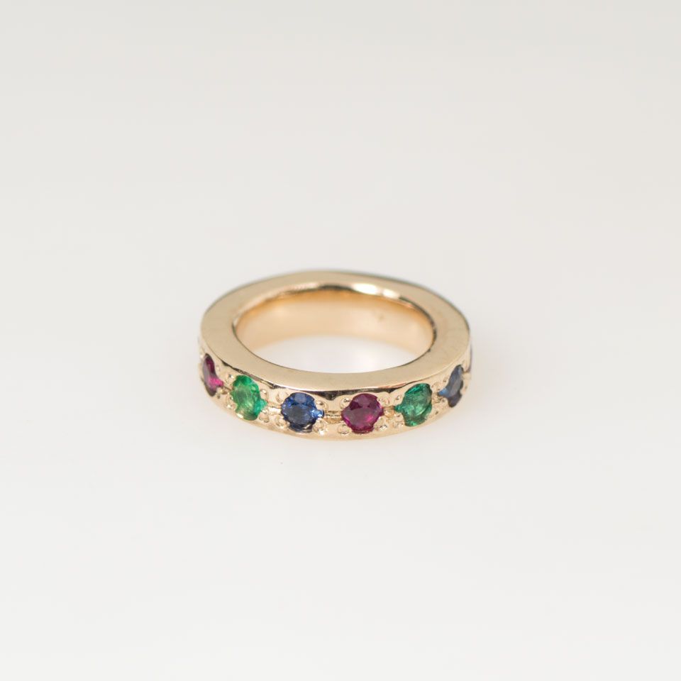 アベニュー・ベイビー・リング［Holiday 2025］