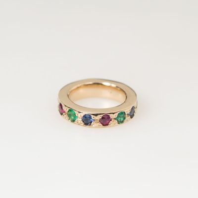 アベニュー・ベイビー・リング［Holiday 2025］