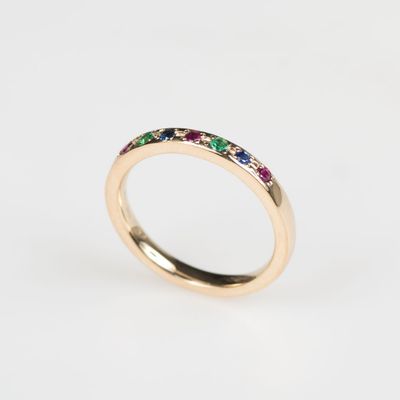 アベニュー・ピンキー・リング［Holiday 2025］