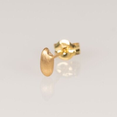金シャリ・ピアス