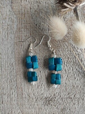 Square dark blue/green harakeke earrings with clear beads