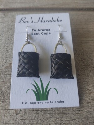 Dark green/black mini-kete earrings with muka handles