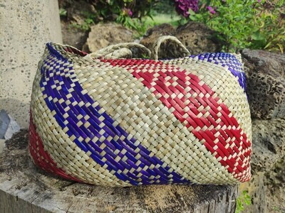Natural, red &amp; blue harakeke kete