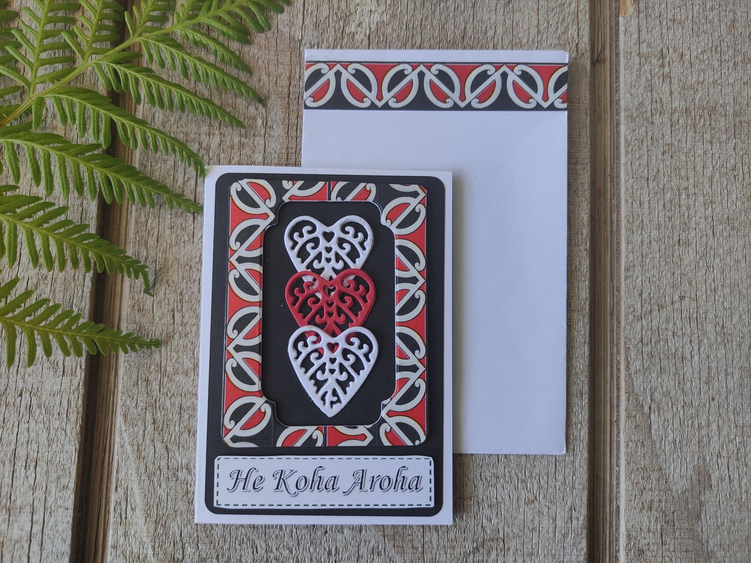 Māori design - Red &amp; white hearts &quot;He Koha Aroha&quot; Mini Card