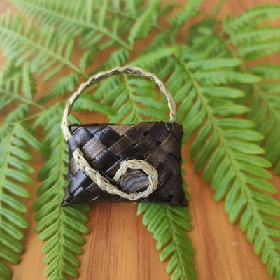 Dark brown kete brooch, natural handle & paua shell