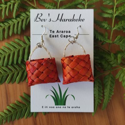 Orange mini-kete earrings with muka handles
