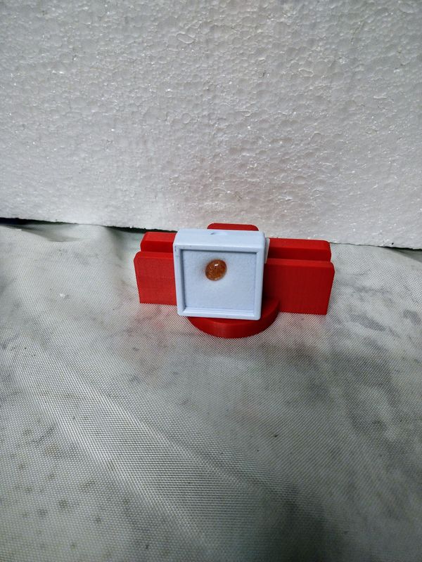 4.70 cts Cabochon Oval Sunstone