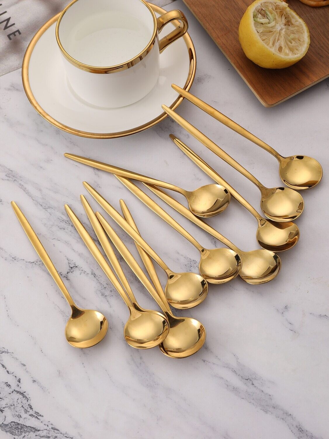 Gold spoon set