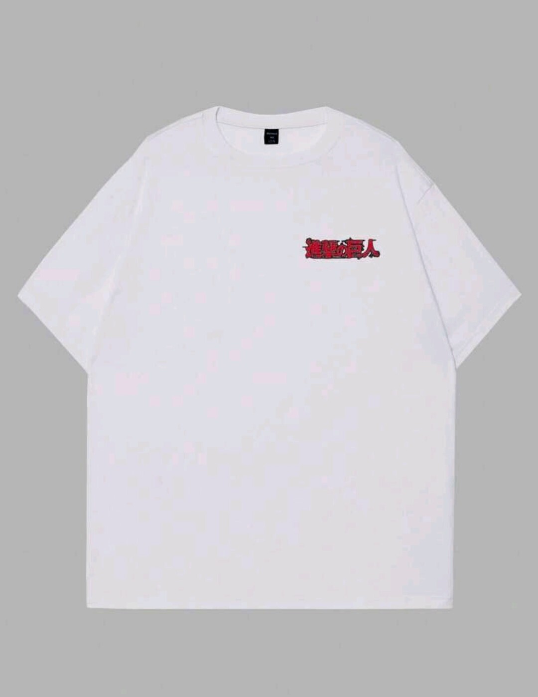 ROMWE X Attack on Titan Hombres Camiseta con estampado de letra japonesa y figura