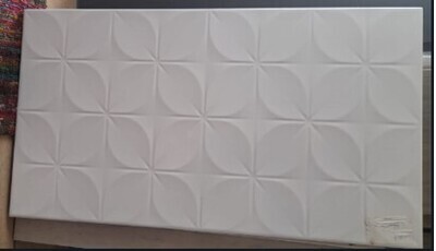$ 9,990  M2 CERAMICA LUXOR BLANC               32X58  CM              CAJA 2.02 M2