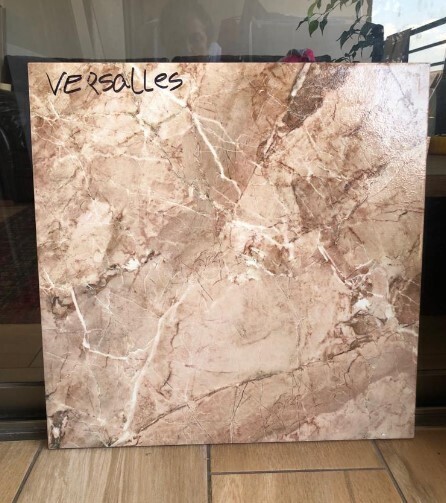 $9.990  M2 CERAMICA VERSALLES 51X51 CMS                                                   RINDE 2.08