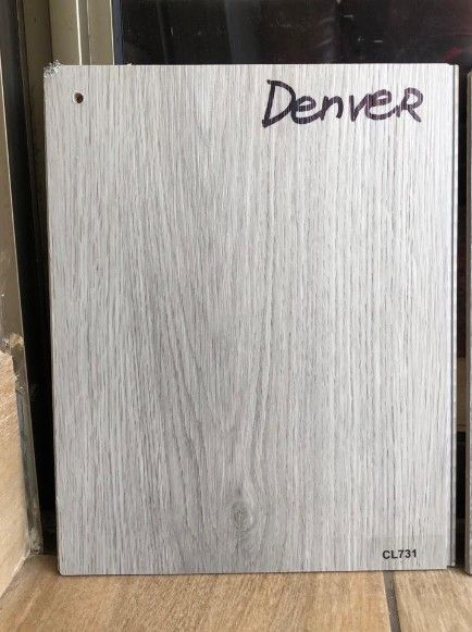 $26.990 M2  SPC DENVER 9MM                        23 CM X 1.22 MT                        CAJA 1,403 M2