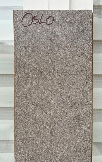 $9.990 M2  PISO FLOTANTE  8.0 MM OSLO 20 CM X 1.2 MT CAJA RINDE 2,44 M2