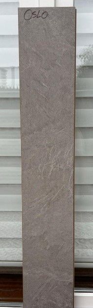 $9.990 M2  PISO FLOTANTE  8.0 MM OSLO 20 CM X 1.2 MT CAJA  2,44 M2