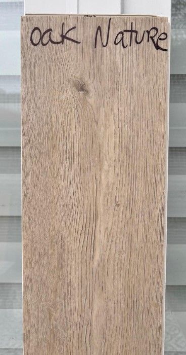 $16.990 M2 SPC  OAK NATURE  5.5 MM  19 CM X  1.22 MT CAJA 2,22 M2