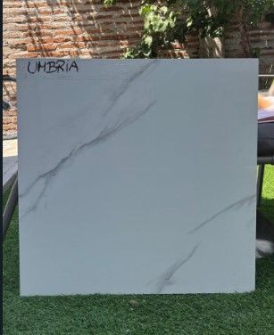 $14.990 M2  PORCELANATO PULIDO UMBRIA 60X60 CMS  CAJA 1,44 M2