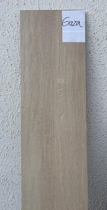 $ 17.990 M2 PORCELANATO GAZA 20X120 CMS CAJA 1,44 M2