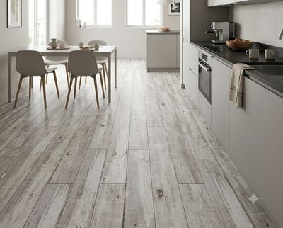 $9.990  M2 CERAMICA MADERA LENGA GRIS 31X53 CMS                                                  CAJA 1,65 M2