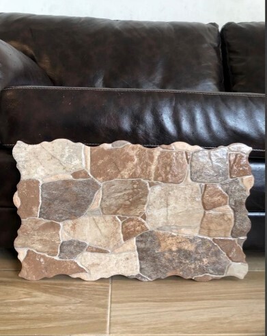 $ 16.990 M2 FACHALETA GRES PORCELANICO BENASQUE GRIS BRILLO 33X55 CMS  CAJA 1.63 M2
