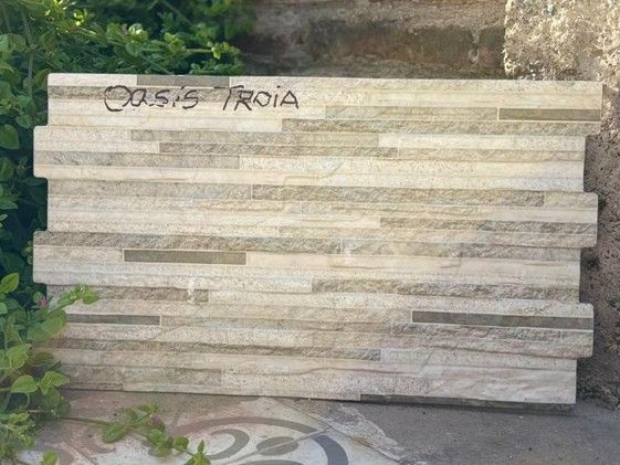 $ 11.990 M2 FACHALETA  GRES PORCEL. OASIS TROIA 31X54 CMS  CAJA 1,51 M2