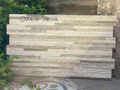 $ 11.990 M2 FACHALETA  GRES PORCEL. OASIS TROIA 31X54 CMS  CAJA 1,51 M2